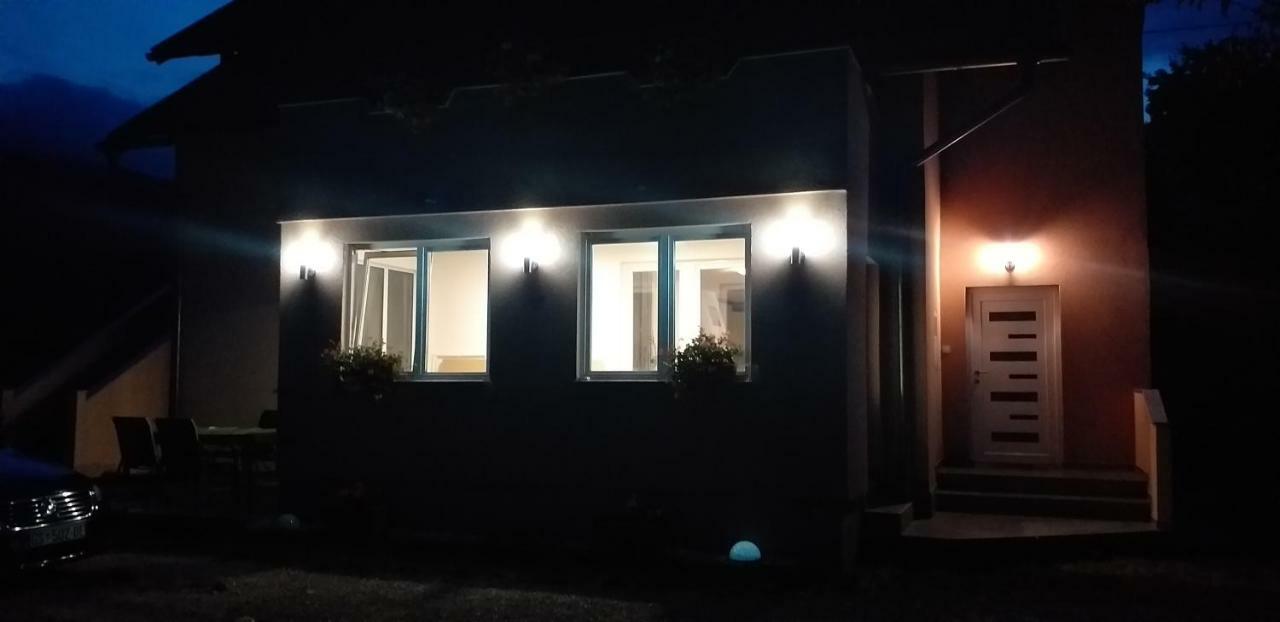 דירות קורניצה Apartman Vidovic מראה חיצוני תמונה